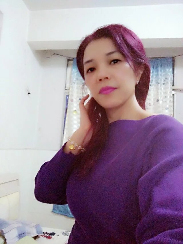 沙井离婚少妇，非常骚，长相年轻，身材好